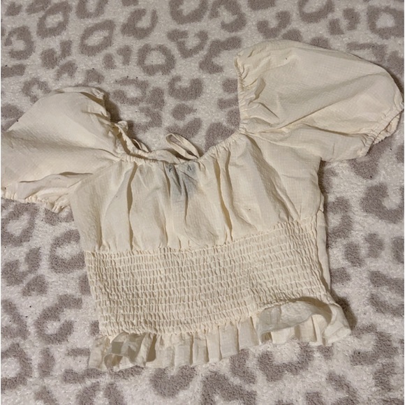 Forever 21 Off White Ruffle Crop Top - Picture 2 of 3